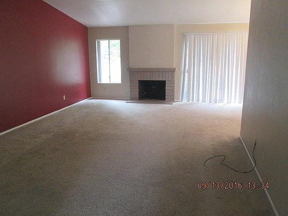 5th image of 2332 Bonnie Brae Ave