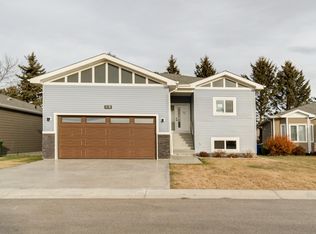 6519 46th St #11, Wetaskiwin, AB T9A1Y5