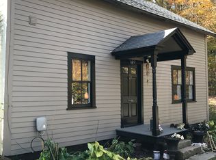 29 Shutesbury Rd, Leverett, MA 01054