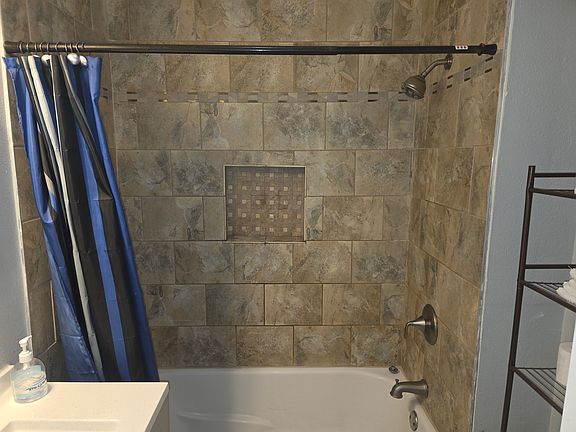 3rd image of 4127 Avenue S #7