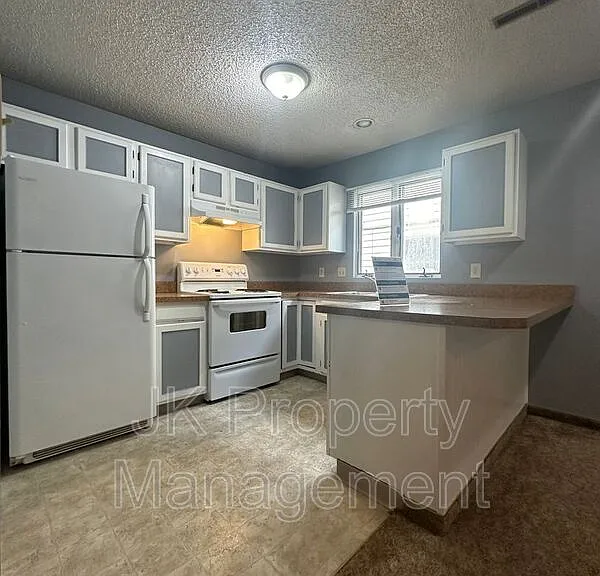 3516 11th Ave S #10 — Photo 7