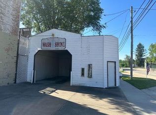 204 N Carver St, Winslow, IL 61089
