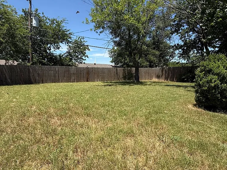 416 Pecan Dr — Photo 19