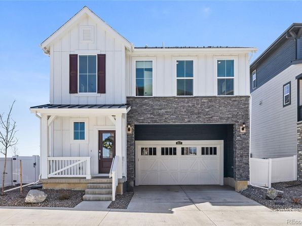 1917 S Fultondale Way, Aurora, CO 80018