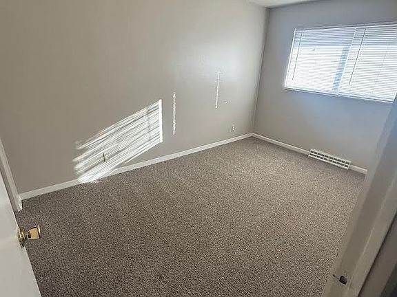 5th image of 7111 SW Glencrest Dr