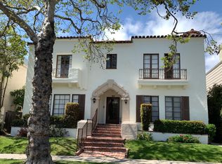 137 S Canon Dr APT 8, Beverly Hills, CA 90212