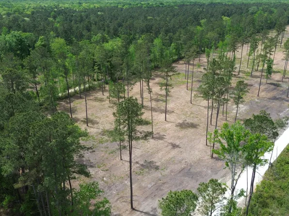 4 State Highway 27, Holly Hill, SC 29059