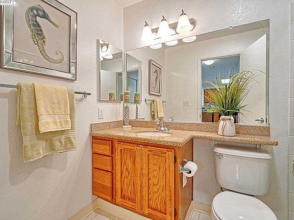 4th image of 39206 Guardino Dr APT 208