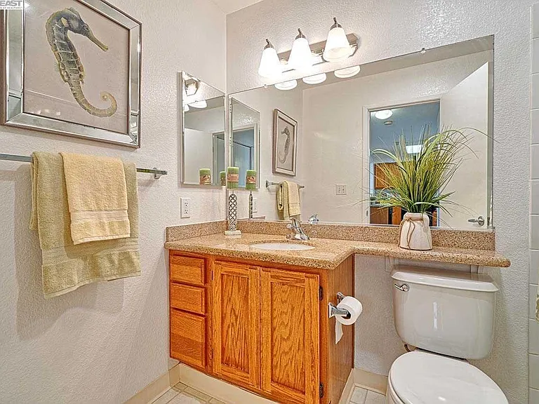 39206 Guardino Dr #208 — Photo 4