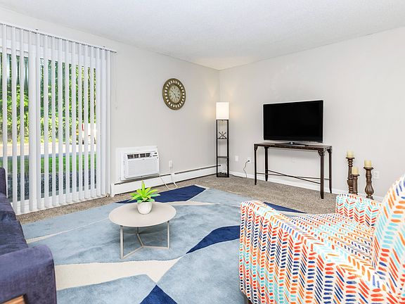 3rd image of 35 Sharon Rd #57-12