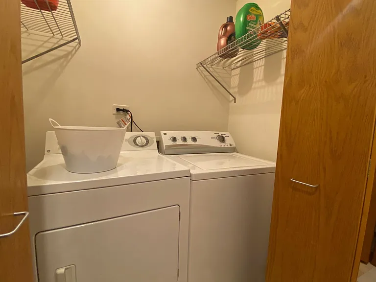 903 W Lawrence Ave #1E — Photo 12