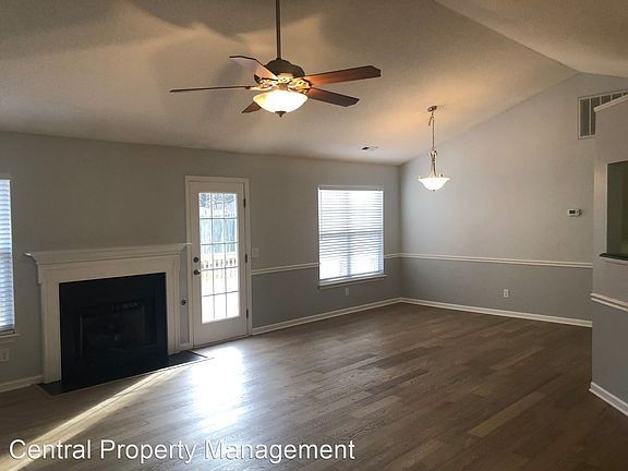 4th image of 120 Glen Willow Ct