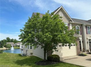 4954 Lake View Dr, Peninsula, OH 44264