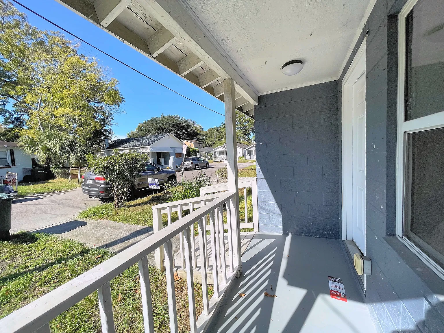 3 bed, 900 sqft, $1,550 — Photo 3