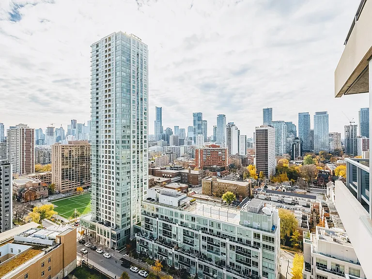 500 Sherbourne St #1808 — Photo 21