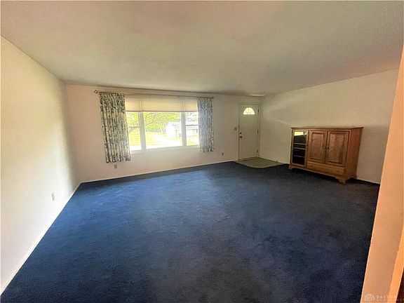 3rd image of 4010 Tredwell Pl
