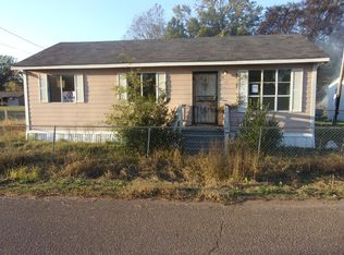 44 East St, Cruger, MS 38924