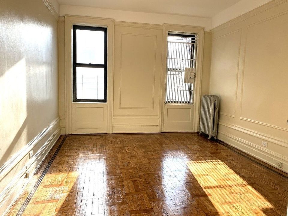1st image of 449 W 153rd St #31