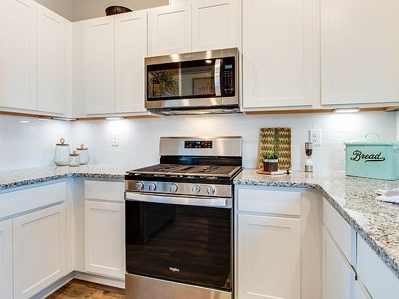 4th image of 7340 Lang Avenue Lot #186