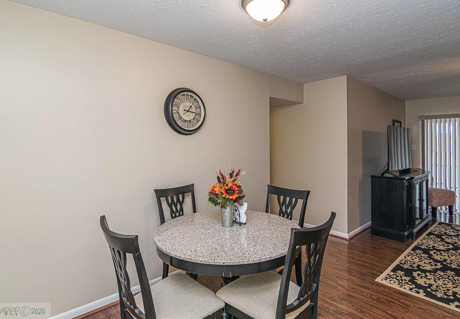 103 E Lockhaven Dr — Photo 3