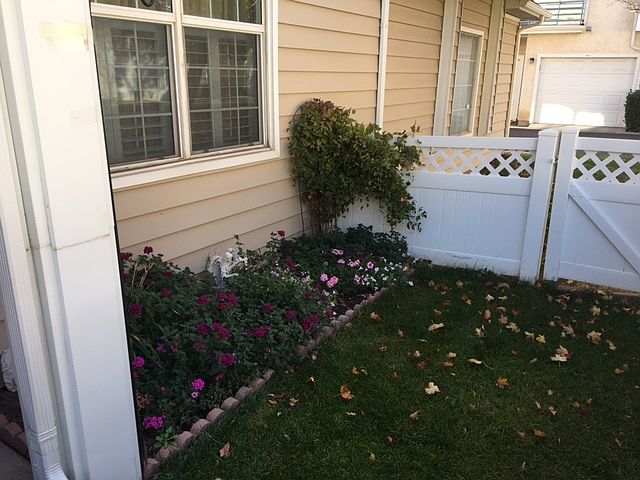 1st image of 1470 W Coastal Ct