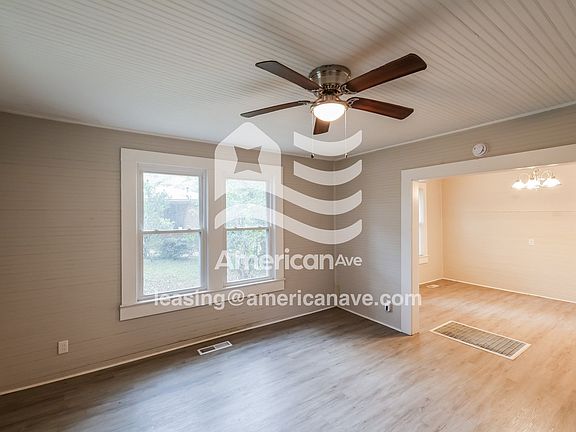574596_004_wm_-_living_room_13218559.jpg