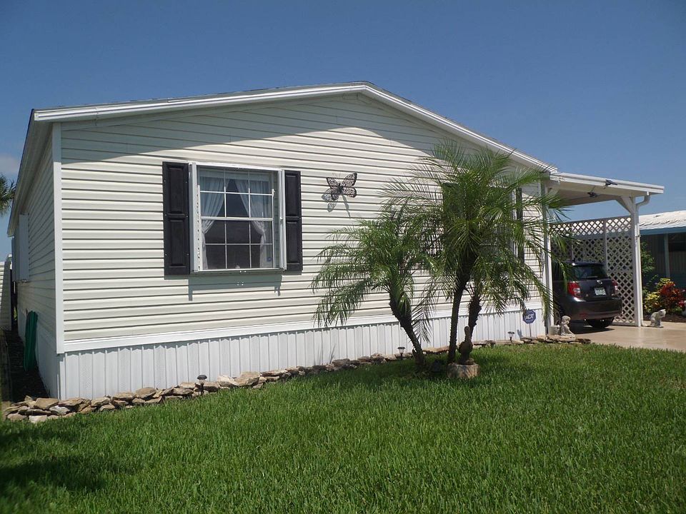 1st image of 105 Harborhill Dr