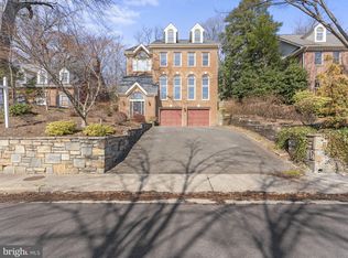 207 W Glendale Ave, Alexandria, VA 22301