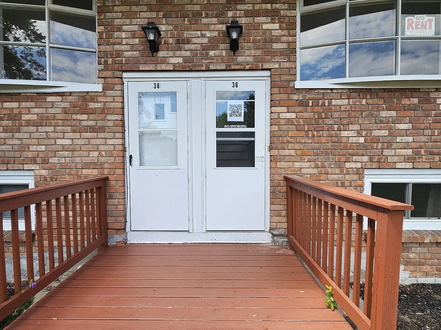 38 Brenda Ct — Photo 2