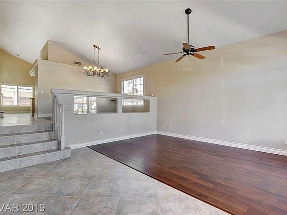 5th image of 2704 Mallard Landing Ave