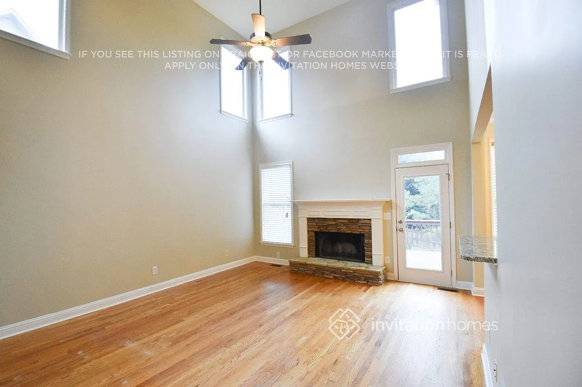 Building Photo - 502 Oriole Farm Trl