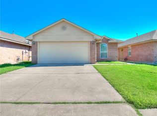 911 Beaumont Sq, Norman, OK 73071