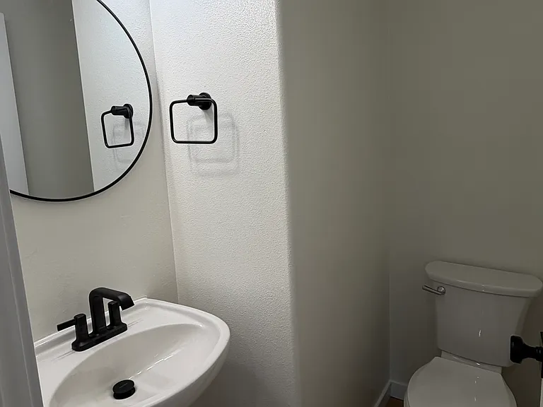 17872 Arbela Ct — Photo 22