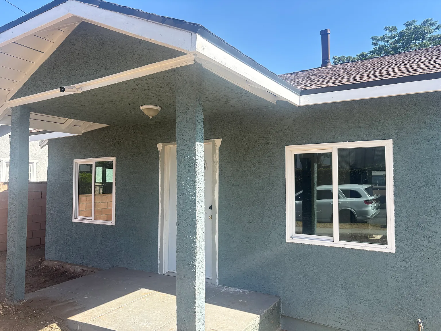 2 bed, 650 sqft, $2,850 — Photo 2