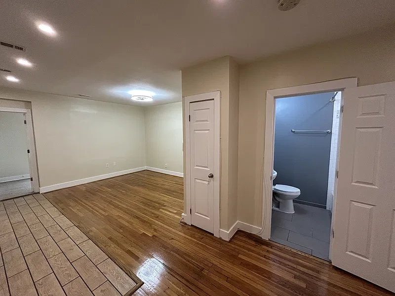 2 bed, 2.0 bath, 650 sqft, $1,850 — Photo 3