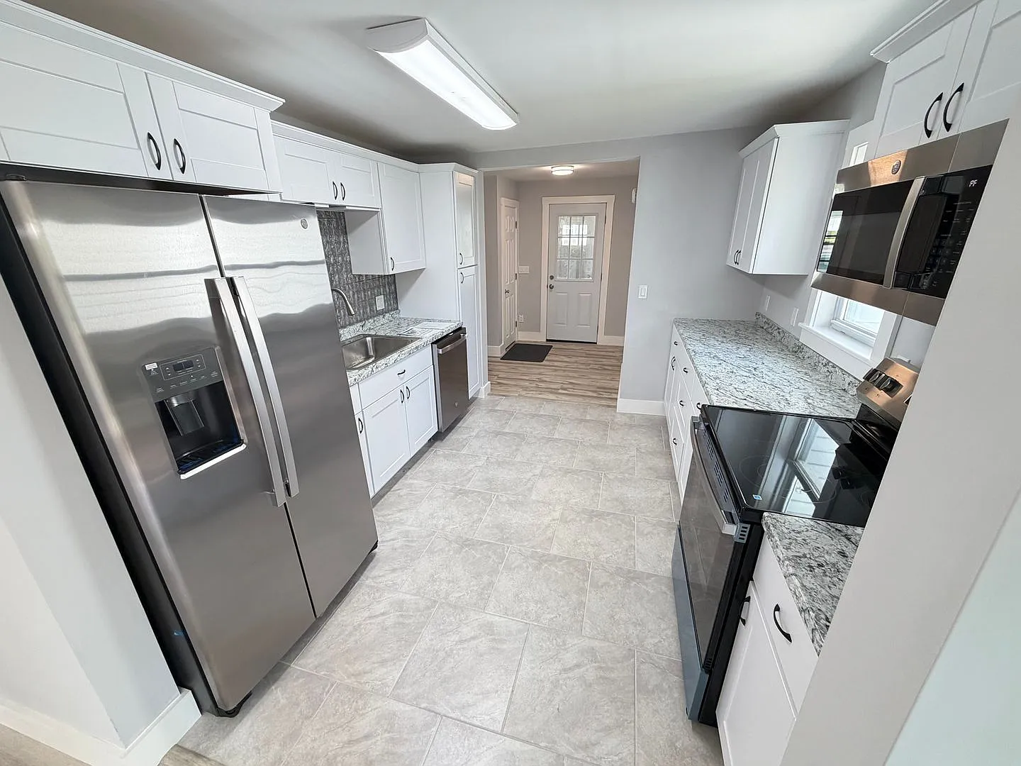 Entire home in Howland, ME (4 bed, 2 bath, 2 bay garage) Recently Renovated — Photo 3