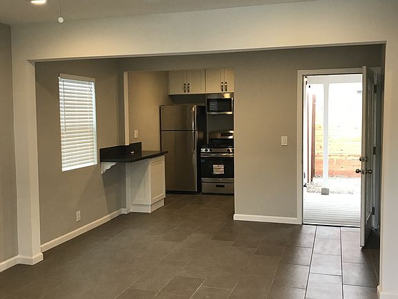 3rd image of 4570-4572 W 162nd St