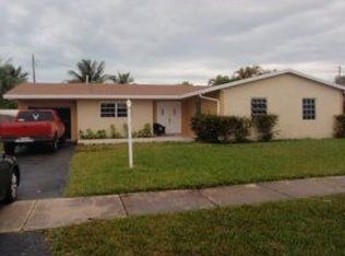 19831 Lenaire Dr, Cutler Bay, FL 33157
