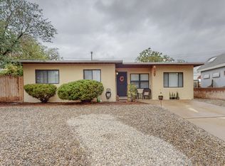 3702 Jeanne Ct NE, Albuquerque, NM 87110