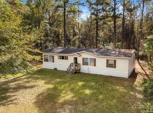 1093 Lawrence Church Rd, Pembroke, GA 31321