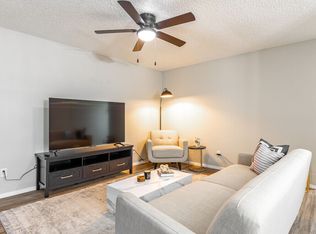 Courtyards by the Lake, Lubbock, TX 79413