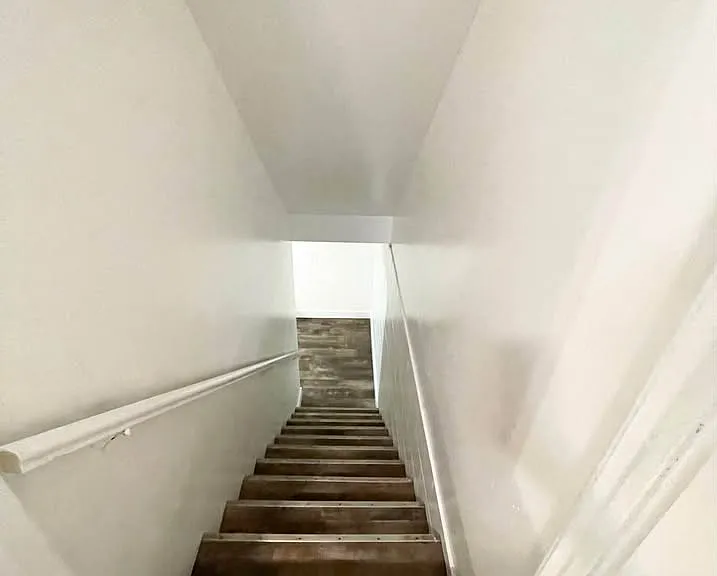 4669 Monroe St NE — Photo 10