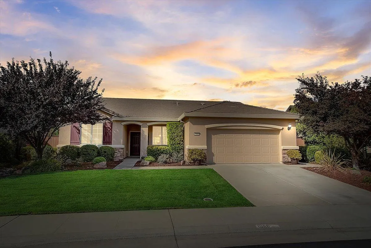 3066 Herzer Way photo 1