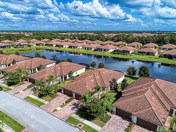 3rd image of 20200 Tesoro Dr