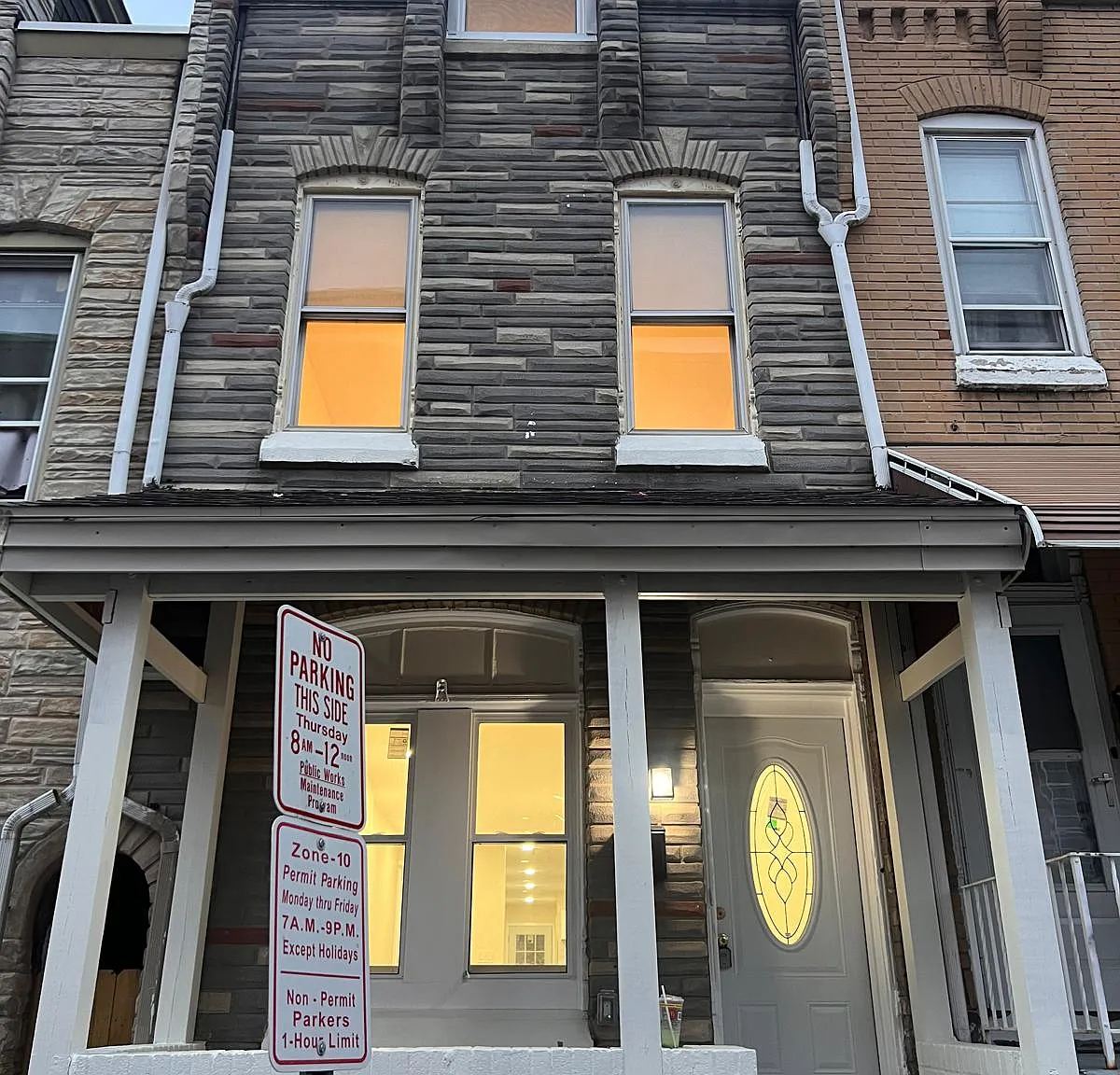 4 bed, 1.5 bath, 1361 sqft, $1,900 — Photo 1