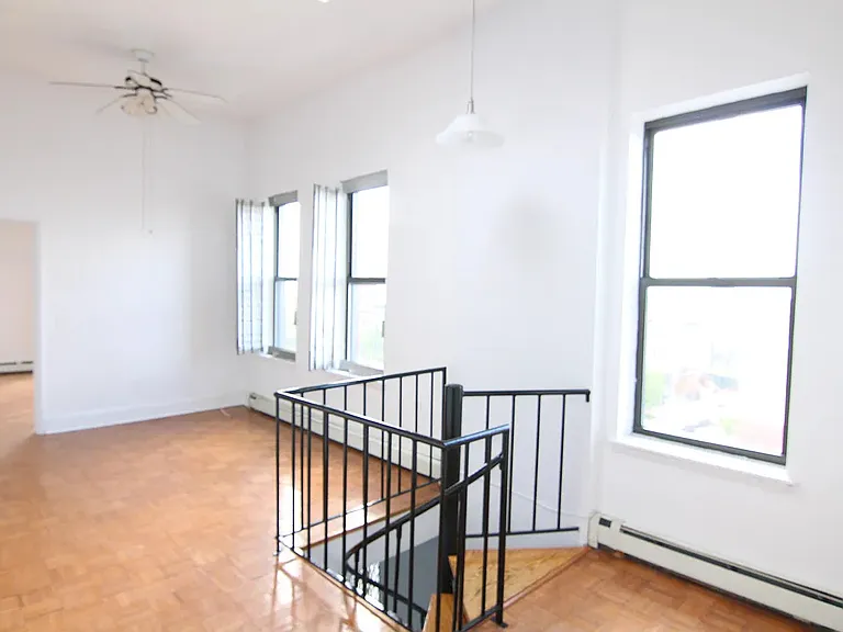 597 4th Ave #3R — Photo 9