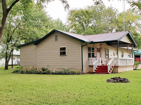 2nd image of 403 Seminole Dr