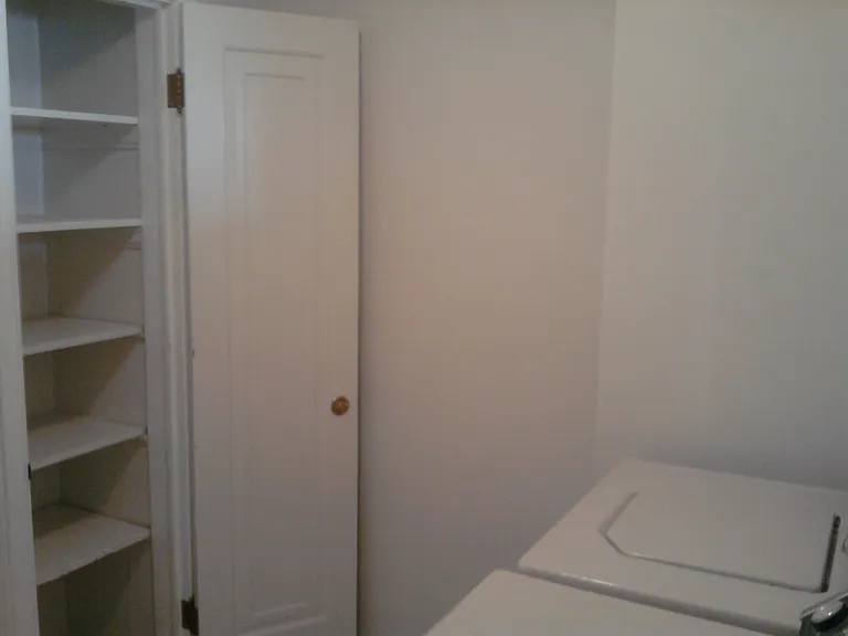 135 W 5th St S #B — Photo 20