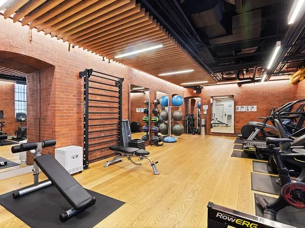 1 West 72nd Street image 17 of 18