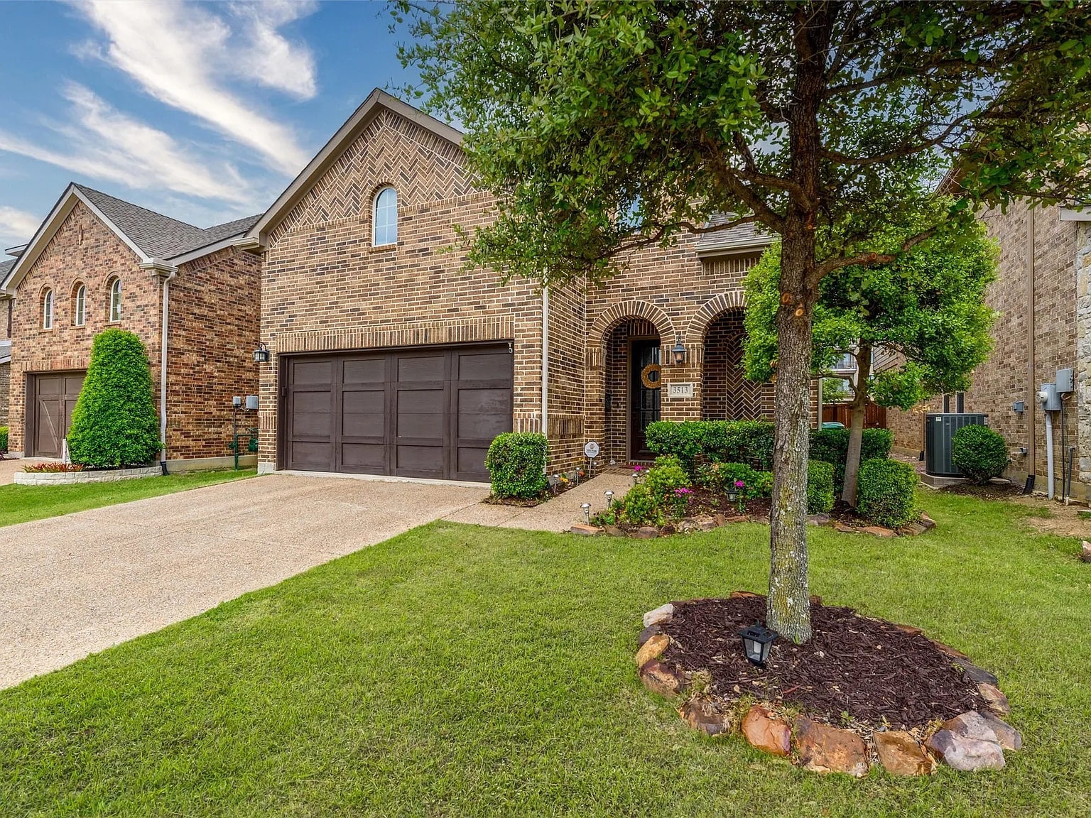 4 bed, 3.5 bath, 3124 sqft, $3,700 — Photo 1